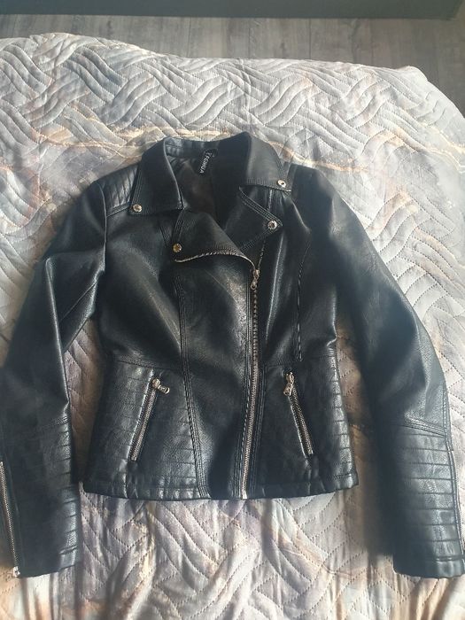 Дамско кожено яке
