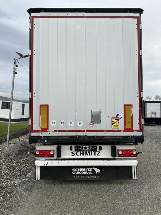 Semiremorca Schmitz Liftanta (Schwarzmuller kogel)
