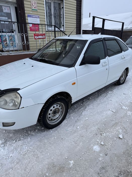 Продам приору 2013года