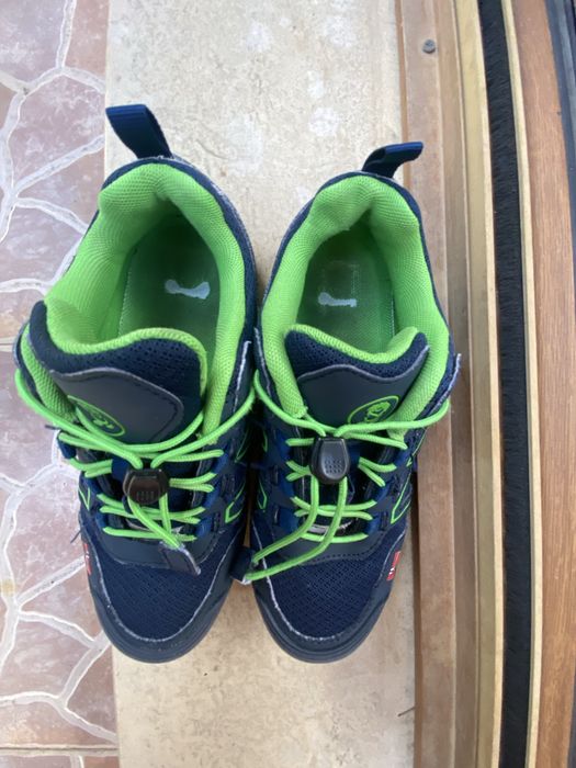 Маратонки за момче 33