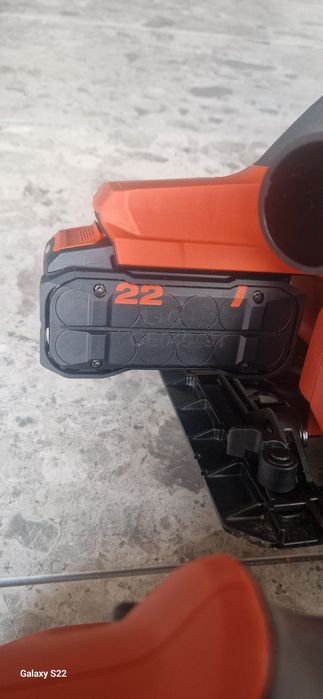 Hilti circular pe acumulator