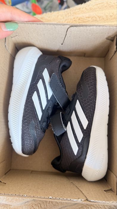 Маратонки Adidas за момче