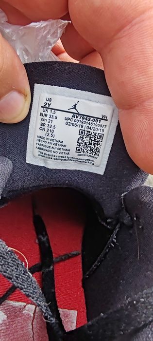 Adidasi piele copii nike jordan marimea 33.5 baschet