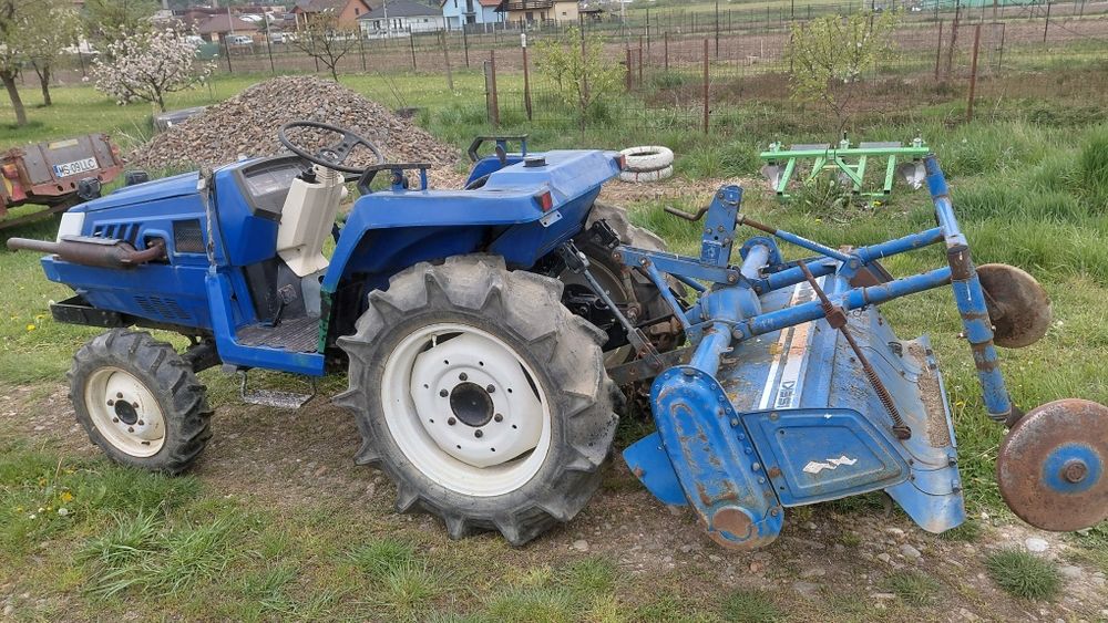Vand tractoras Iseki land houpe 21 cp