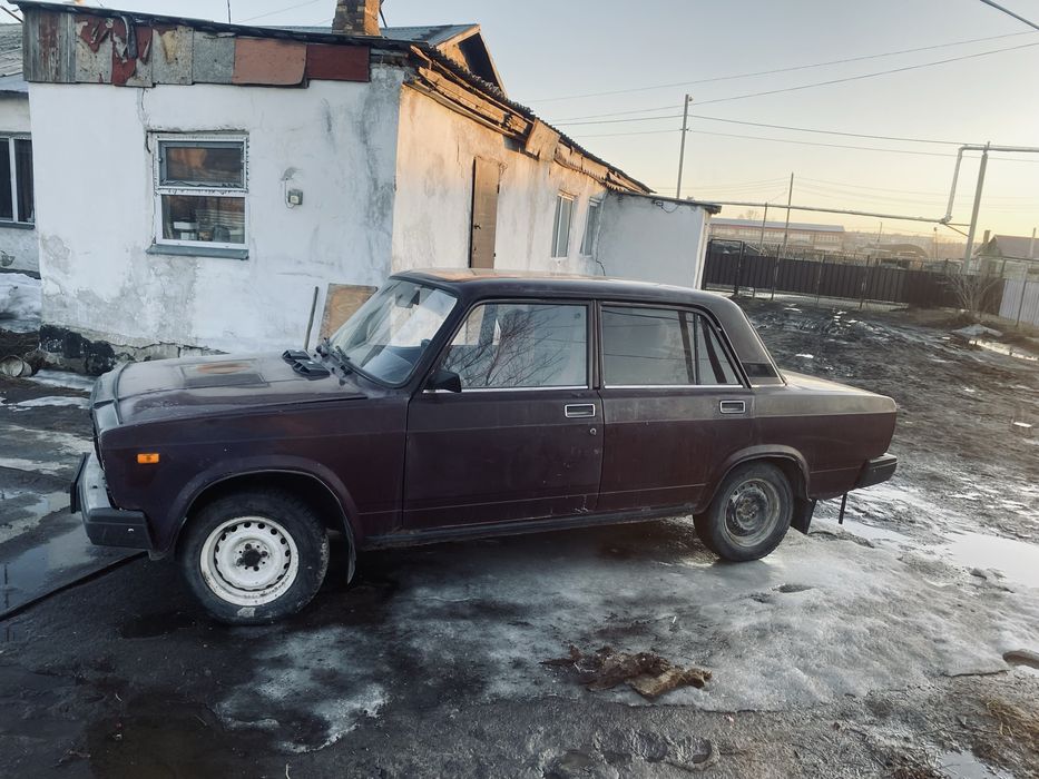 Продам ваз 2107 срочно