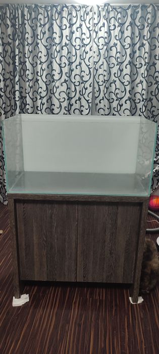 Vând Stativ acvariu