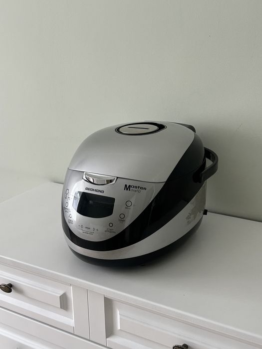 Мультиварка Редмонд