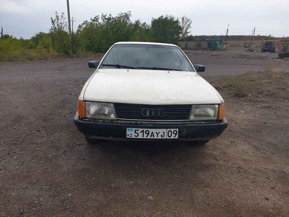 Продам Audi 100 C3