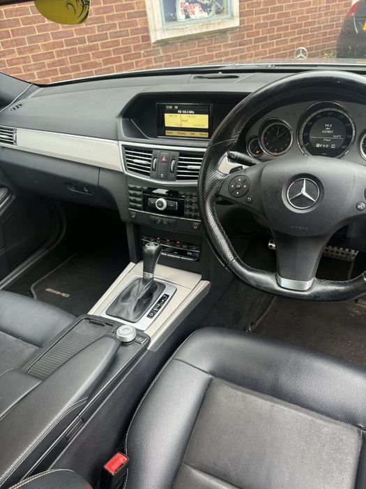 Mercedes-Benz E-Class 2010 2.2 CDI