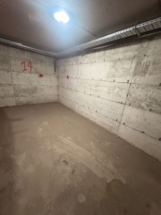 Дава се под наем Гараж / Паркомясто в Кърджали, Център - 15 кв.м за 40.8 € - Снимка #3