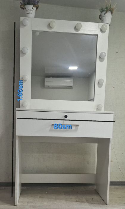 Salon uchun mebellari