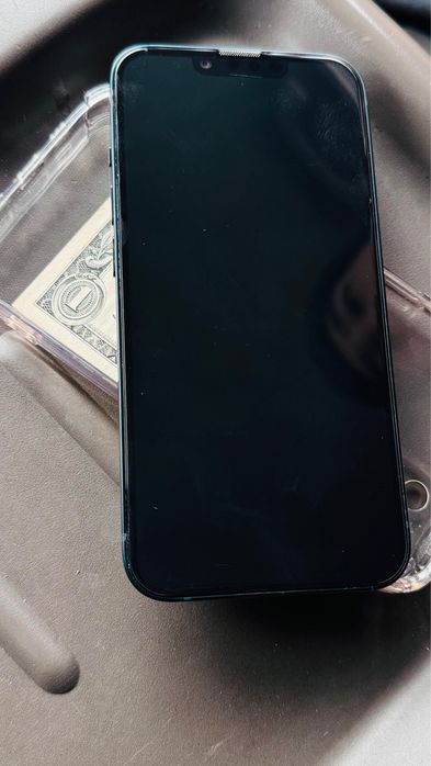 Продам Айфон 14 в хорешем сост