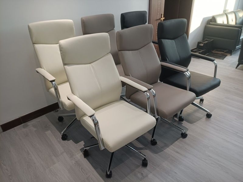 Кресло для офиса или дома Ричь