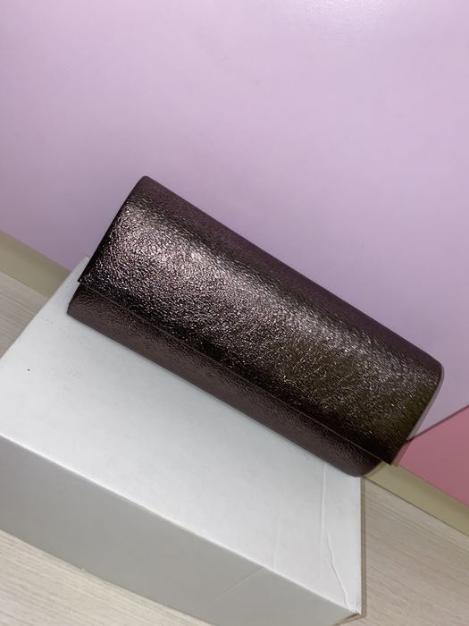 Сребриста чанта