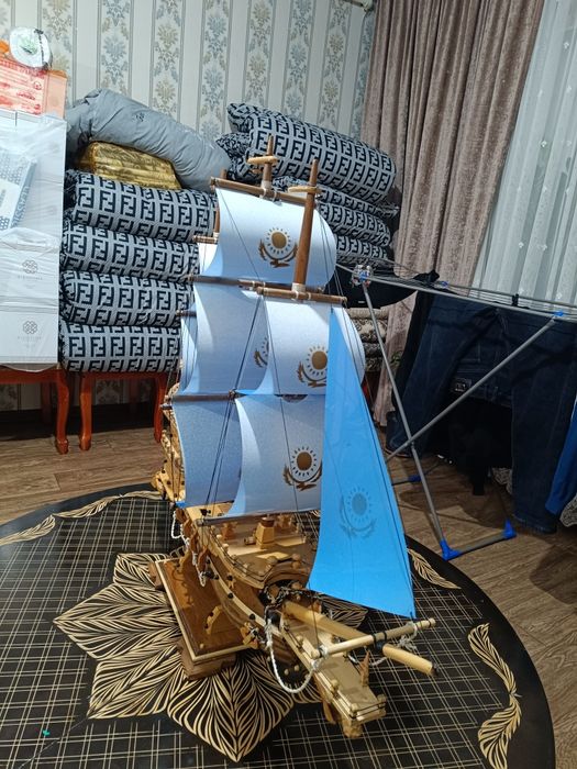 Сувенир в форме Корабля 18 век.