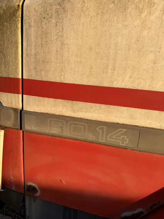 Бус Nissan L80.14 на части или цял