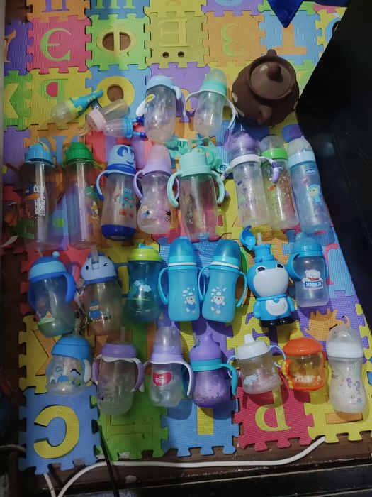 Продаются детские поильники