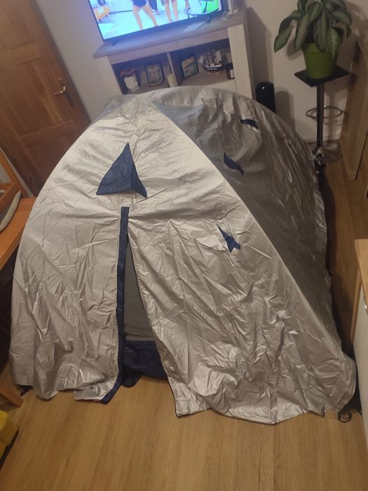 Cort camping pentru 2 sau 3 persoane