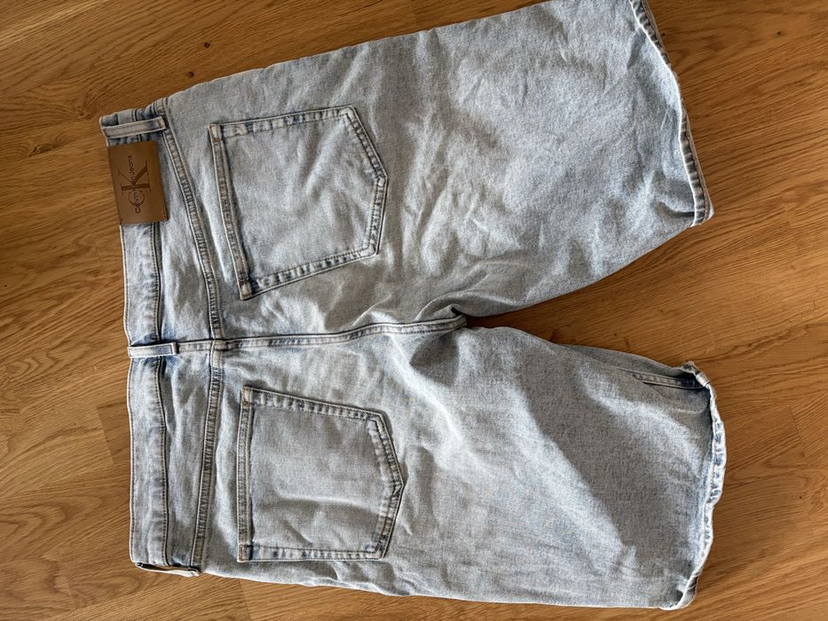 Къси дънкови панталони Calvin Klein и Diesel W36