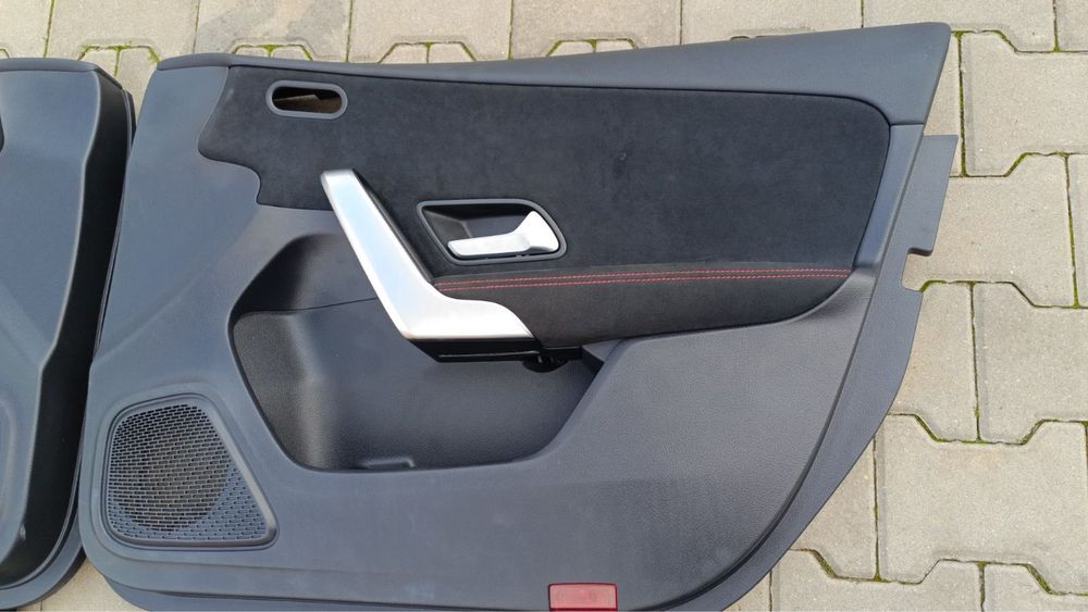 Спортен полу кожен салон”алкантара”за мерцедес а класа/mercedes A klas