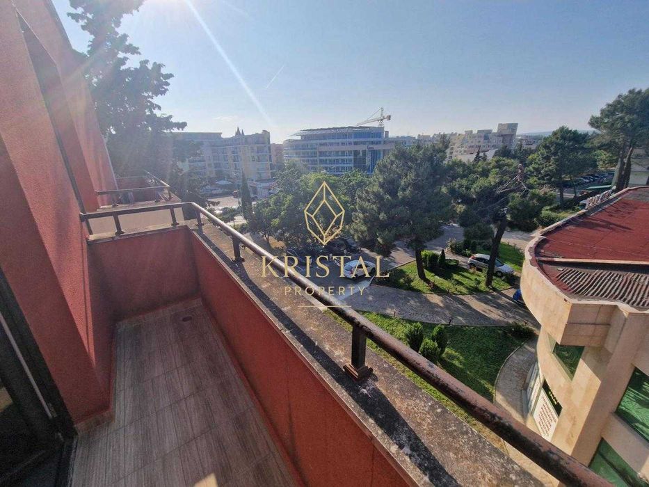 Продава се Двустаен апартамент в к.к. Слънчев бряг - 76 кв.м за 1191 €/кв.м - Снимка #15