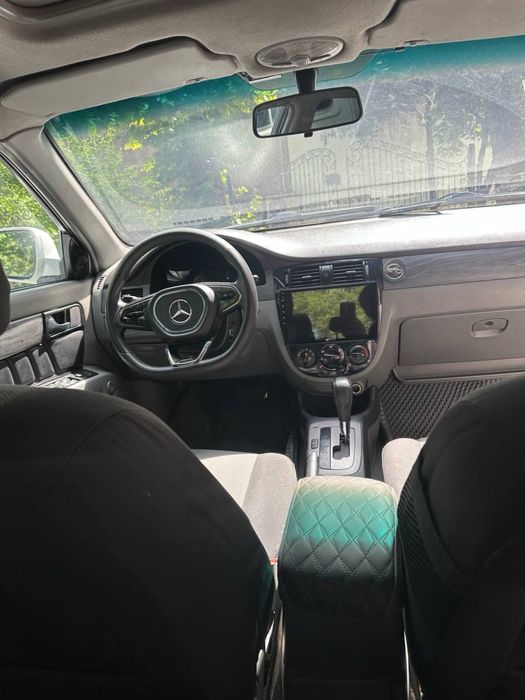Продаётся автомашина жентра