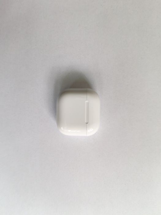 Airpods 4 (2024)