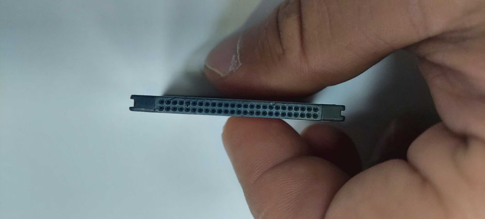 Карты памяти CompactFlash Unigen, 1 GB MemoryStick PRO-HG Duo