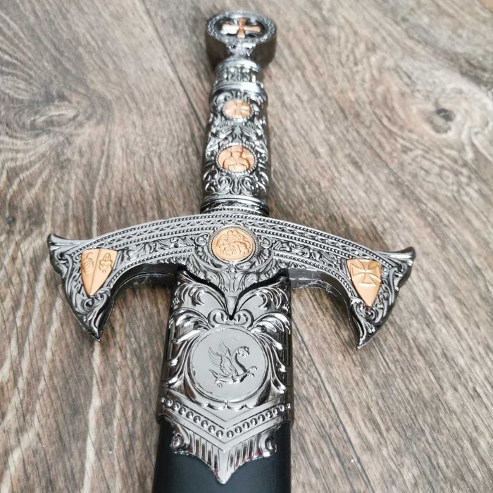 Кама на честта на тамплиерите от Свещения кръстоносен поход - кортик