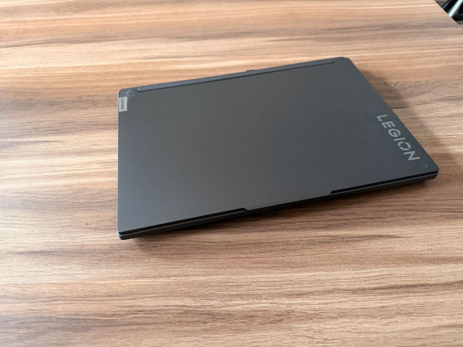 Lenovo Legion Slim 5 | i7-13700H | RTX 4050 6GB | 16GB DDR5 | SSD 2TB