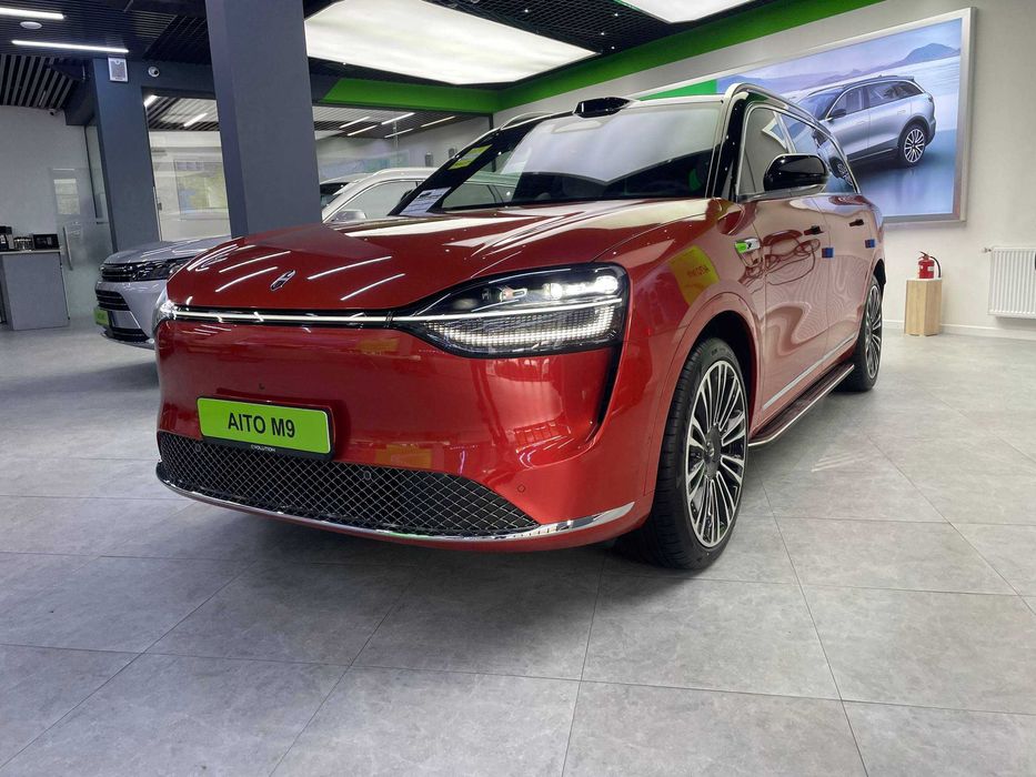 AITO M9 Ultra hybrid 2025 va Elektro rasmiy dillerdan 3 yil kafolat