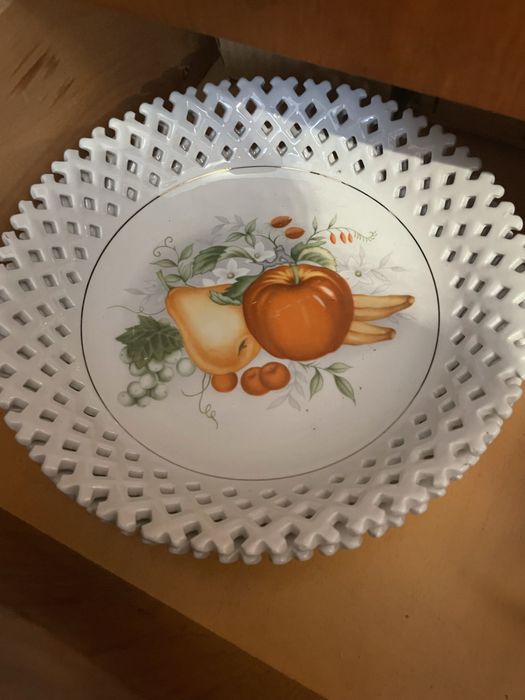 Порцеланови сервизи и други