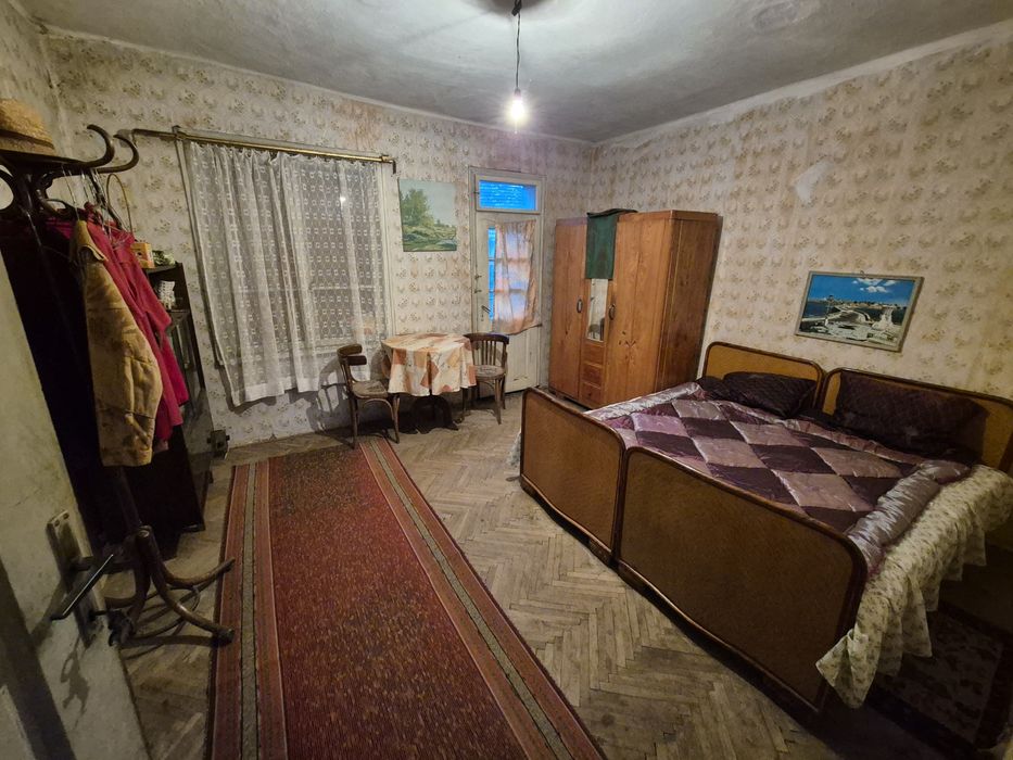 Продавам къща в с. Копиловци обл.Монтана