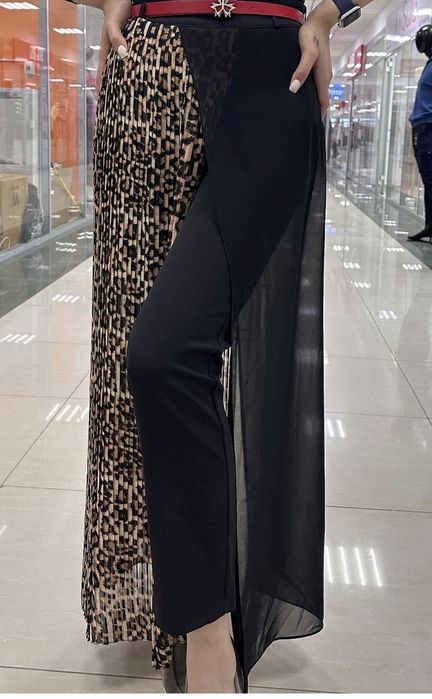 Брюки женские, бренд турция, размер 40 (46), идеальное состояние.