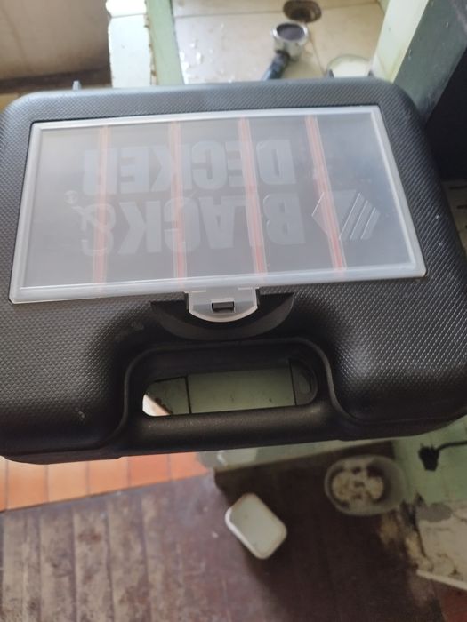 Бормашина black & decker