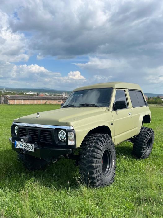 Nissan Patrol Y 60
