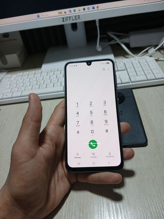 Samsung A16 6/128 ideal