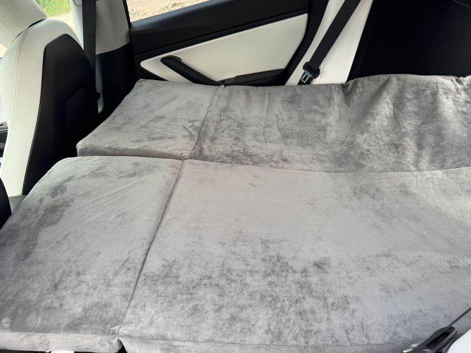 Матрак за Tesla Model Y Model 3 с 5см Дунапрен