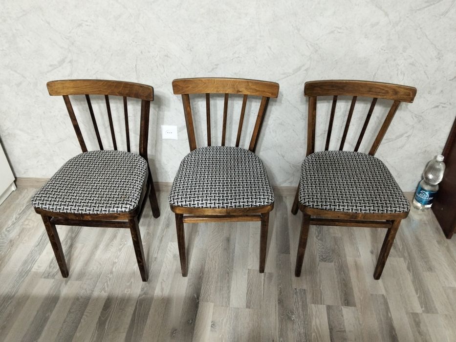 Продам стол со стульями