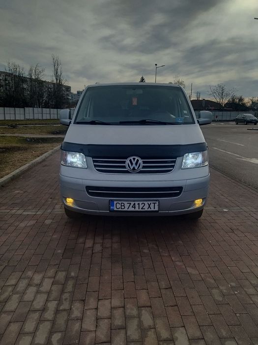 ПРОДАВАМ VW  T5..Товаропътнически