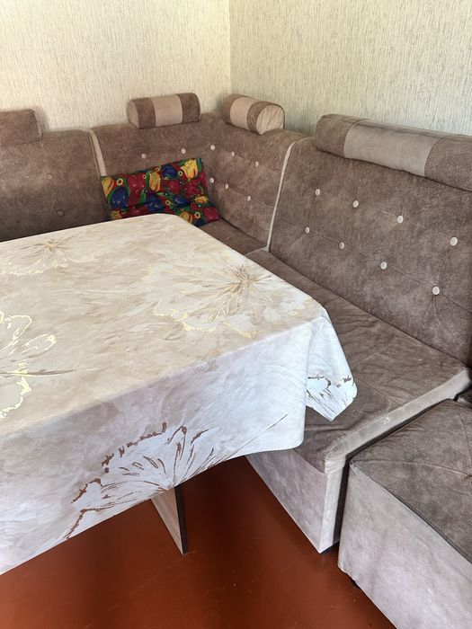 продам кухонный уголок