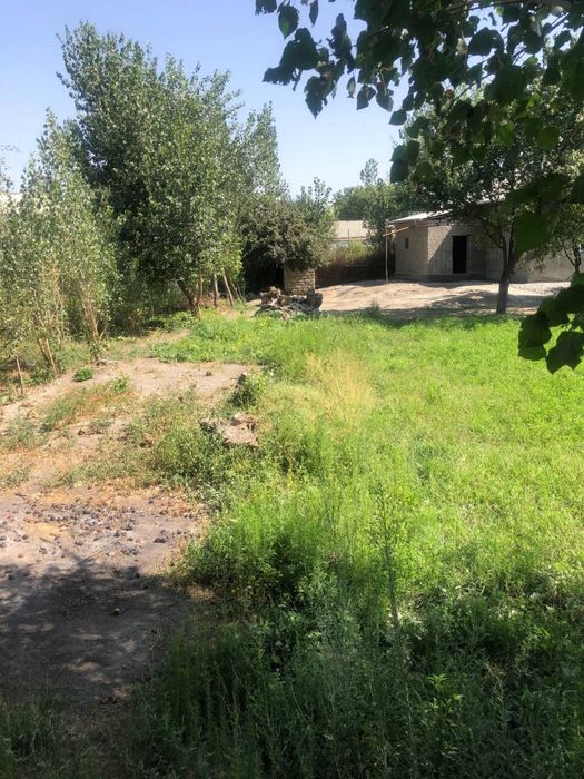 Uchastka sotiladi bonusi bilan