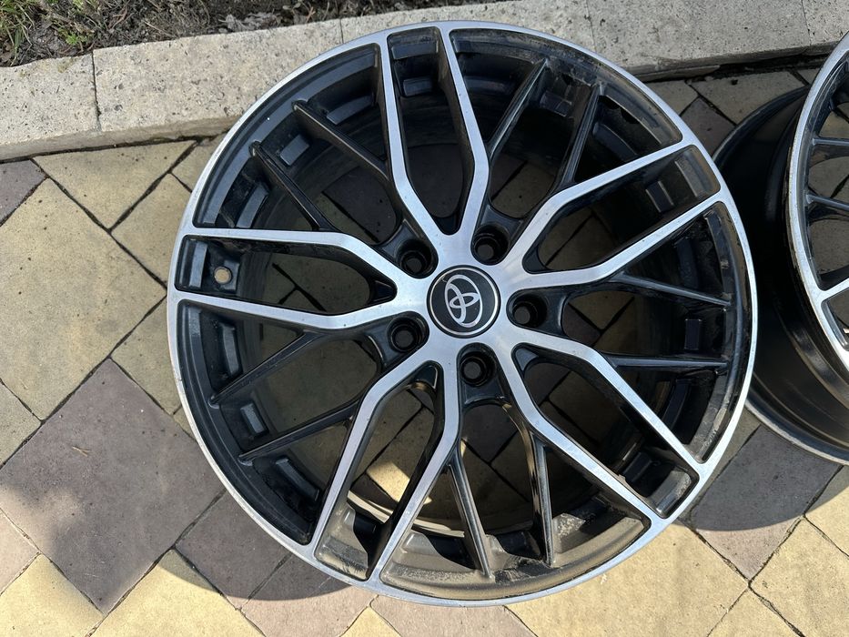 Диски R17 на Camry