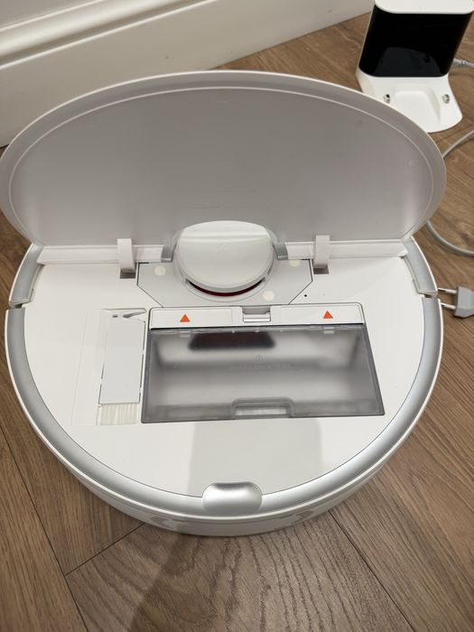 Моющий робот-пылесос Xiaomi RoboRock S502-00