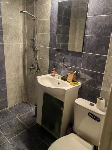 Дава се под наем Тристаен апартамент в София, Център - 90 кв.м за 650 € - Снимка #8