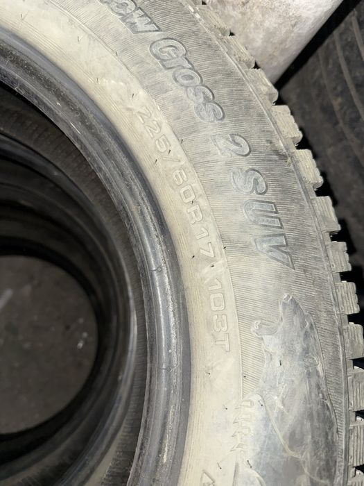 Продам шипованные шины