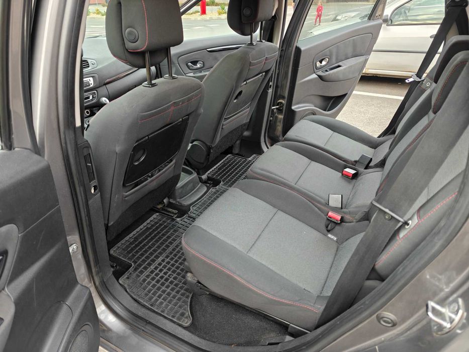 Renault Grand Scenic III 1.6 dCi 5 locuri 2012