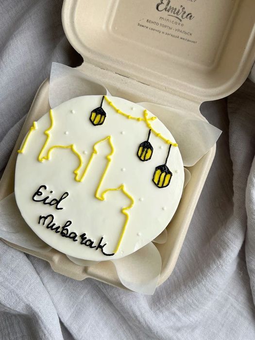 Бенто торт / Клубника в шоколаде