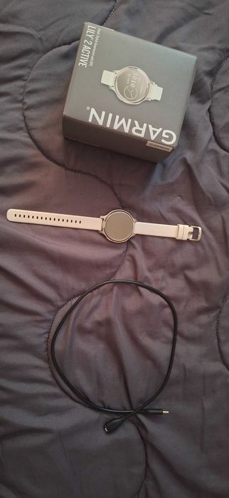 Смарт часовник Garmin