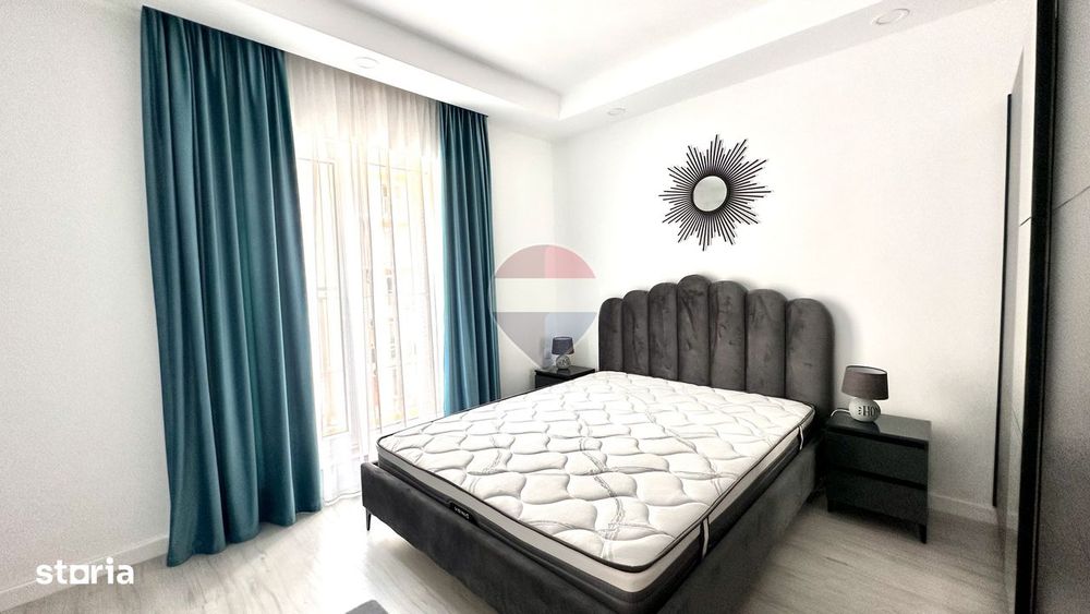 Apartament 2 camere Cosmopolis Q17 vedere la piscina
